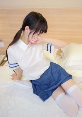 郭艳第二次人生起床找手机_免费追剧在线观看