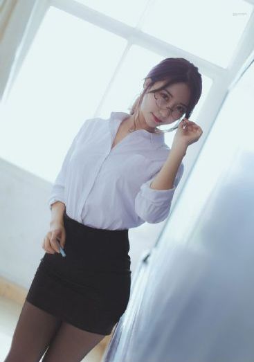 bbw撒尿间谍女厕hd_免费超清在线观看